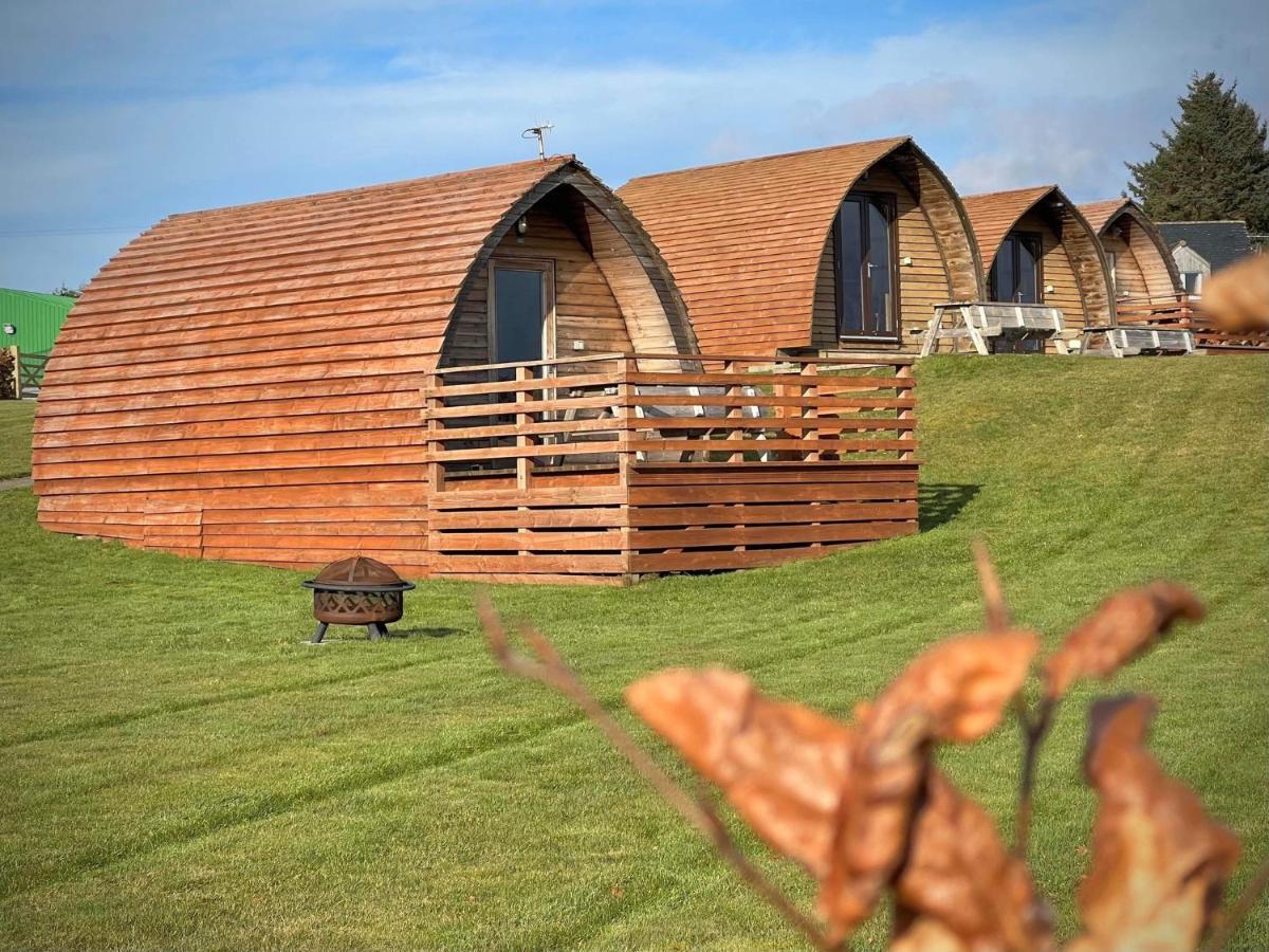 Loch Shin Glamping Pods Villa Лейрг Екстериор снимка