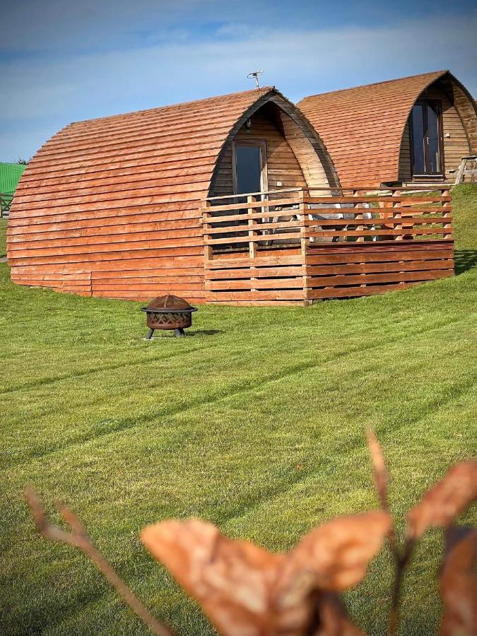 Loch Shin Glamping Pods Villa Лейрг Екстериор снимка